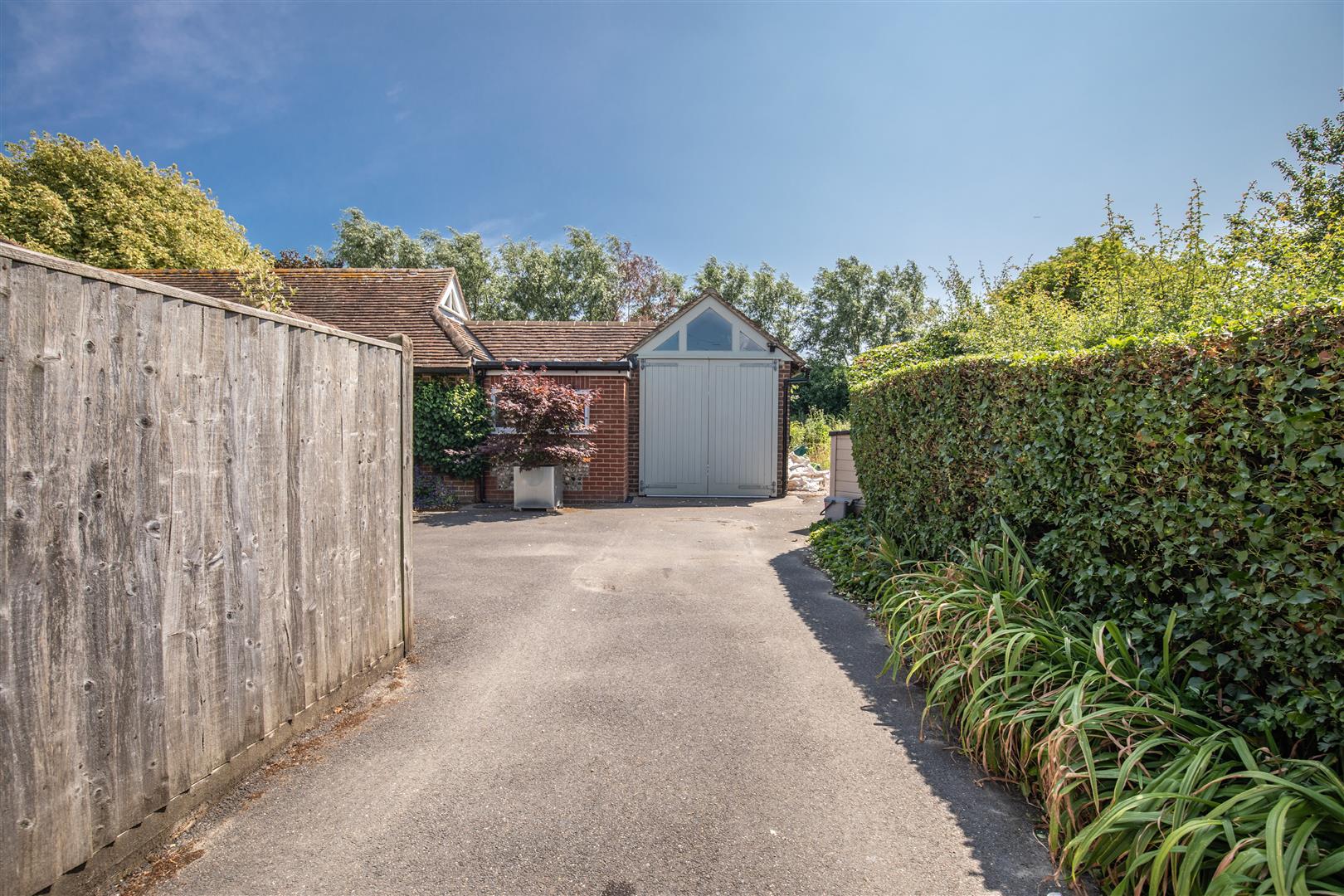House SemiDetached Iford, Nr Lewes Rowland Gorringe